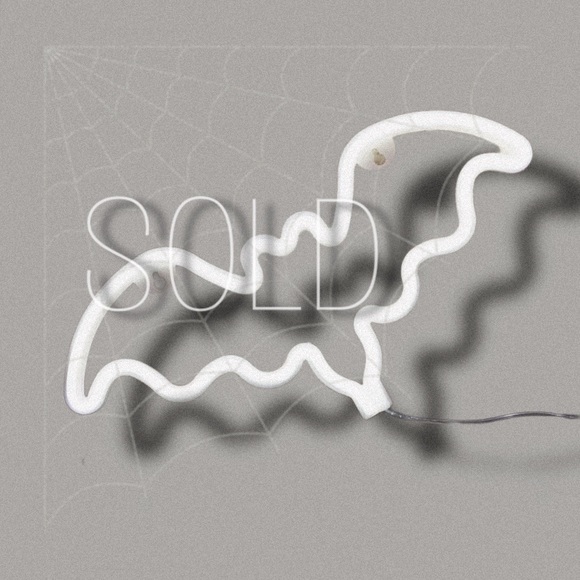 🦇LED Bat Light🦇 - Picture 5 of 5